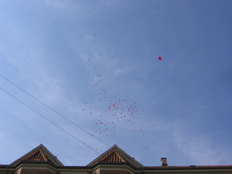 Himmel med balonner